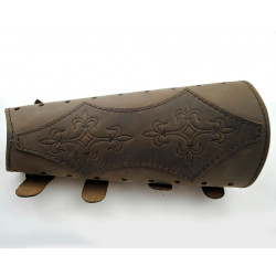 Unterarmschutz mit Riemen