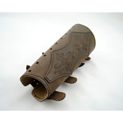 Unterarmschutz mit Riemen